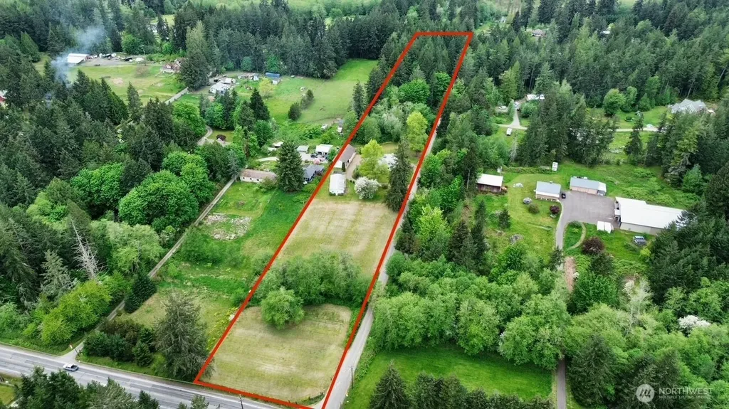 135 NW Walker Road Poulsbo WA 98370