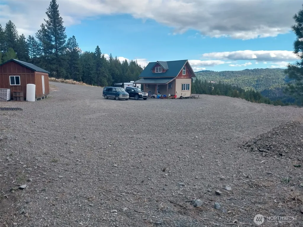 24 Greer Road Oroville WA 98859