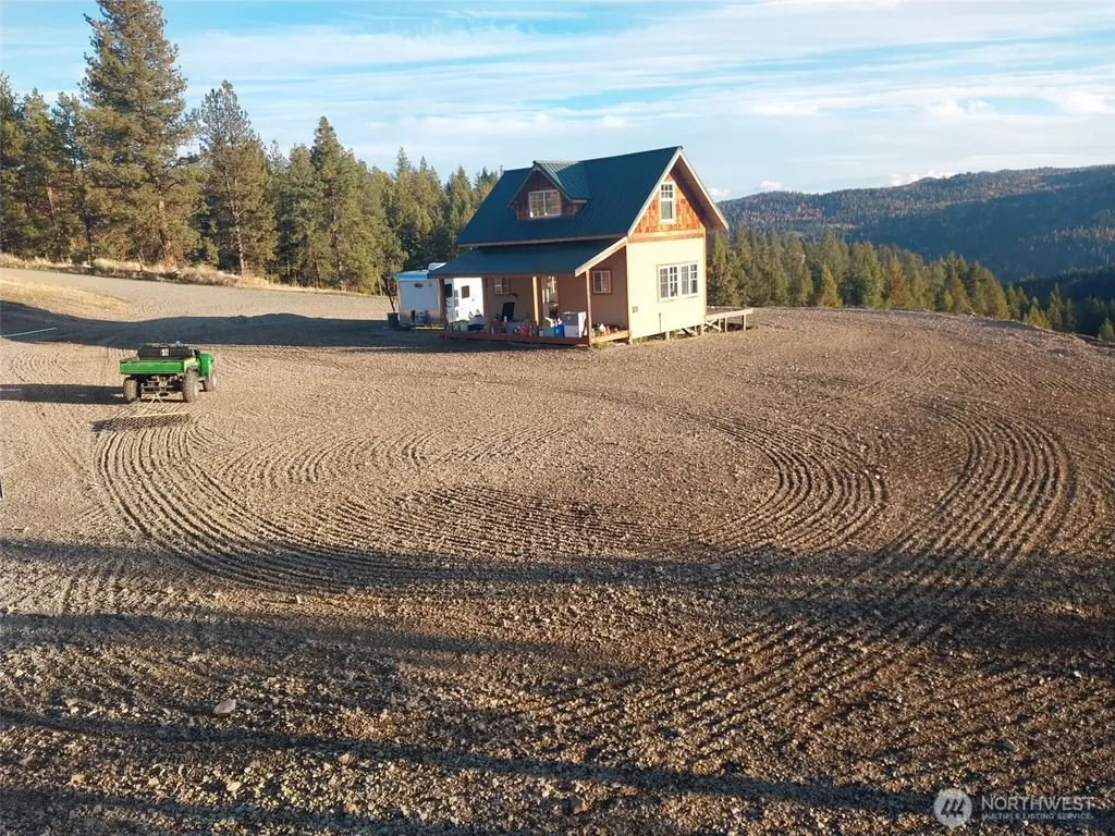 24 Greer Road Oroville WA 98859