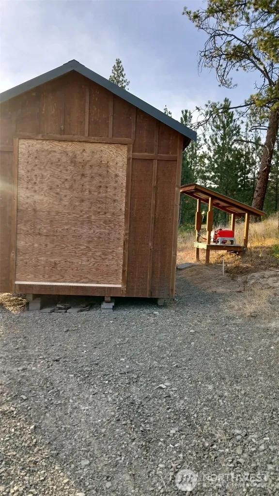 24 Greer Road Oroville WA 98859