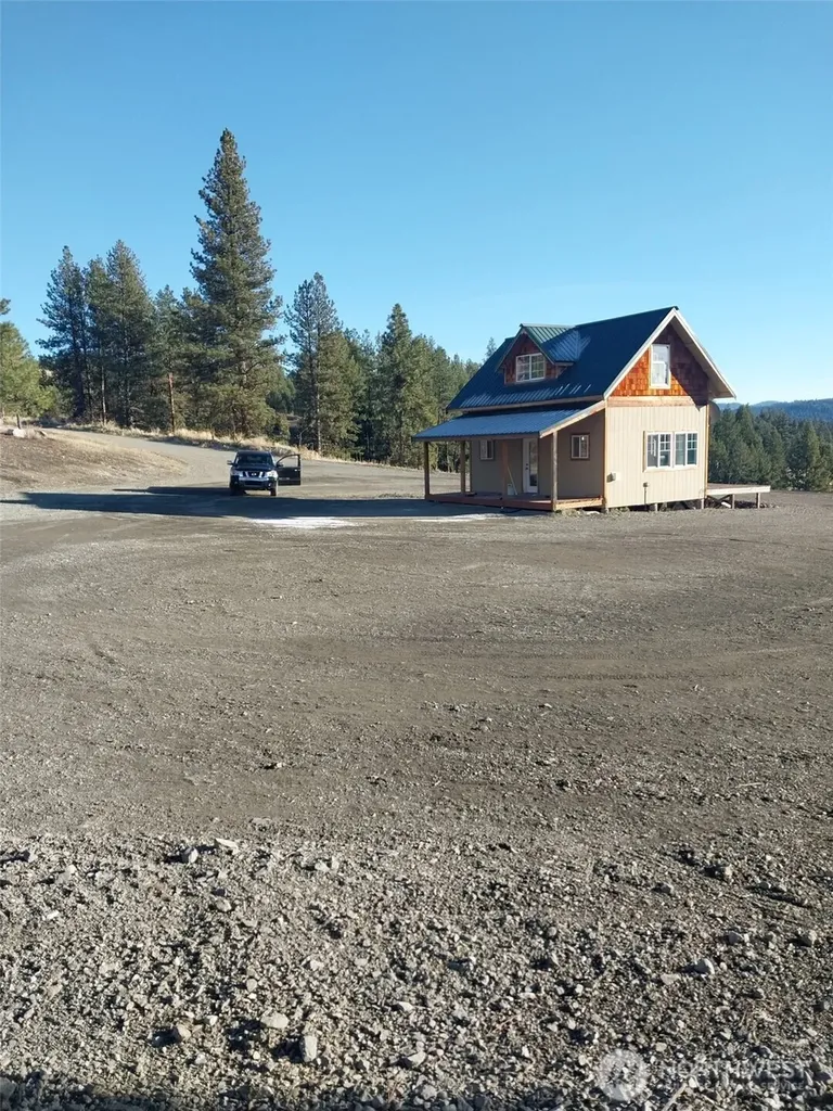 24 Greer Road Oroville WA 98859