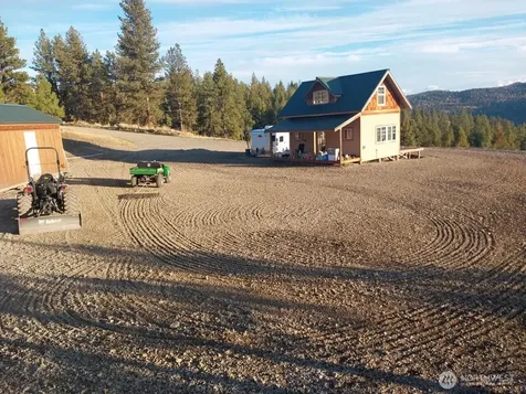 24 Greer Road Oroville WA 98859