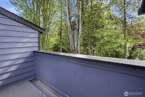 170 Newport Way NW Issaquah WA 98027