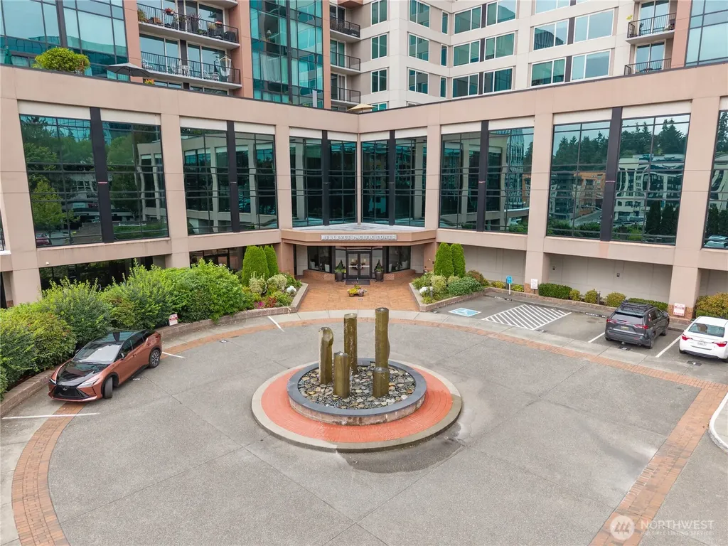 177 107th Avenue NE Bellevue WA 98004