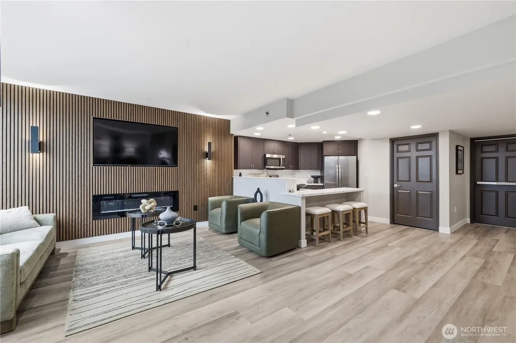 177 107th Avenue NE Bellevue WA 98004