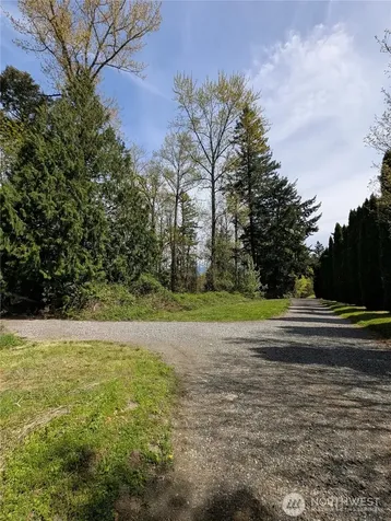 4611 268th Avenue NE Redmond WA 98053