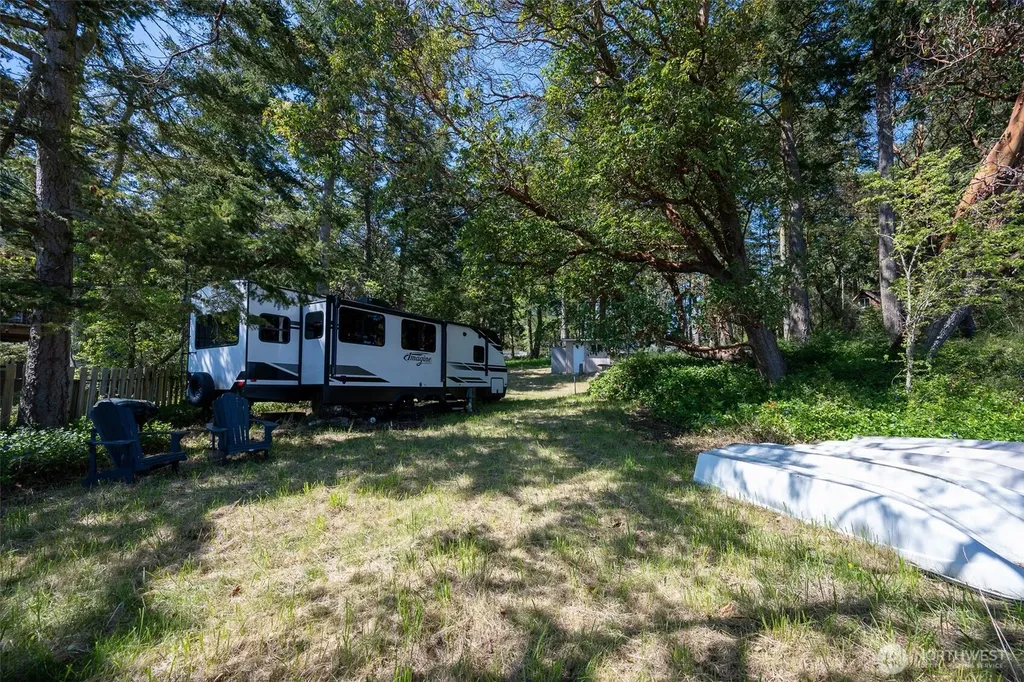 1484 Islandale Road Lopez Island WA 98261