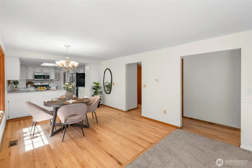 858 Illahee Drive Fox Island WA 98333