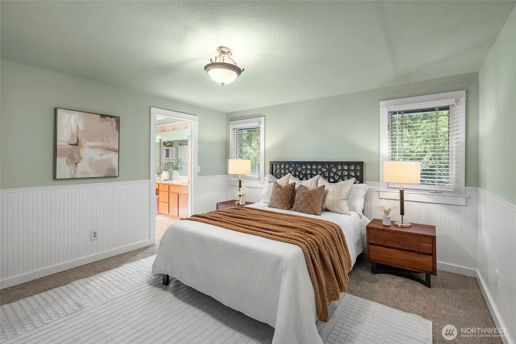 858 Illahee Drive Fox Island WA 98333