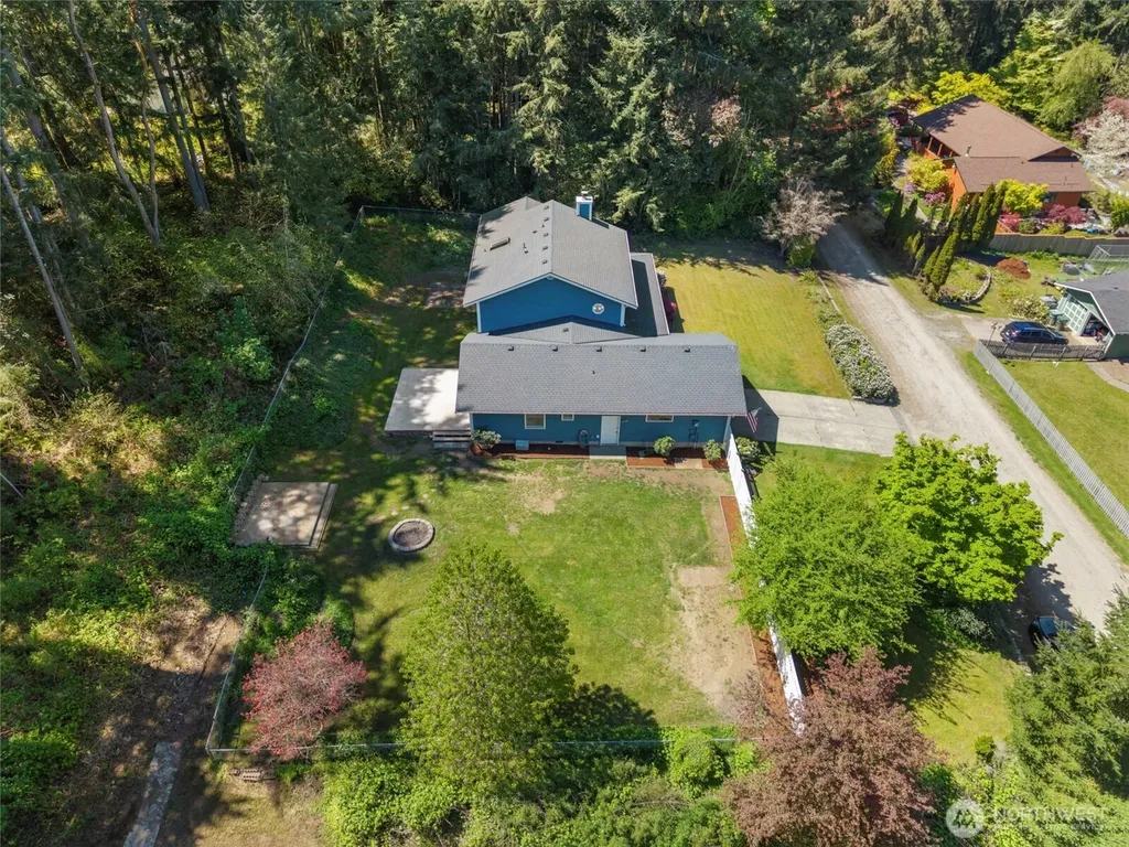 858 Illahee Drive Fox Island WA 98333