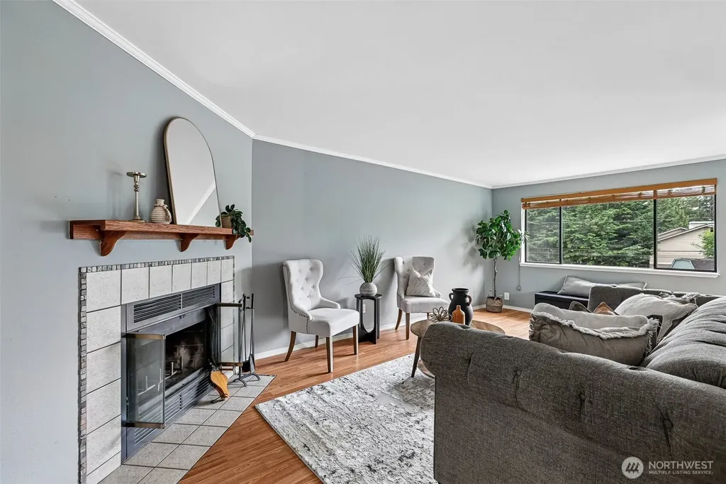 1606 201st Place SE Bothell WA 98012