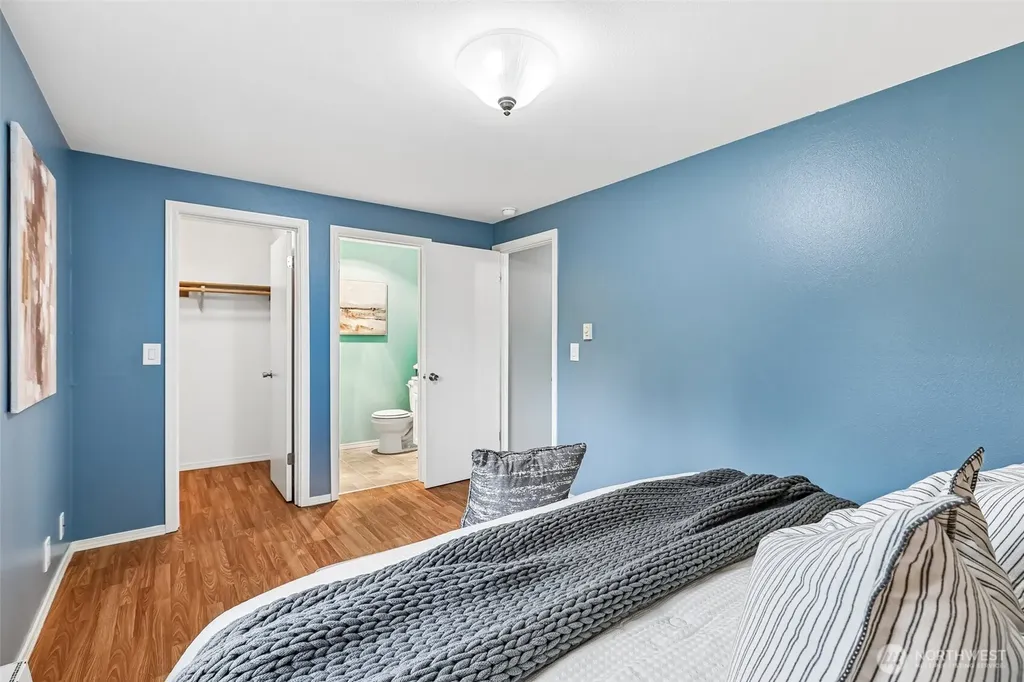 1606 201st Place SE Bothell WA 98012