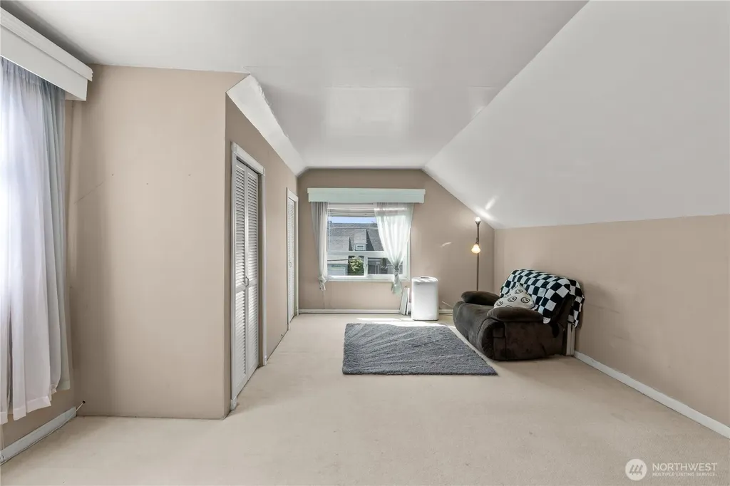 522 W 6th Street Aberdeen WA 98520