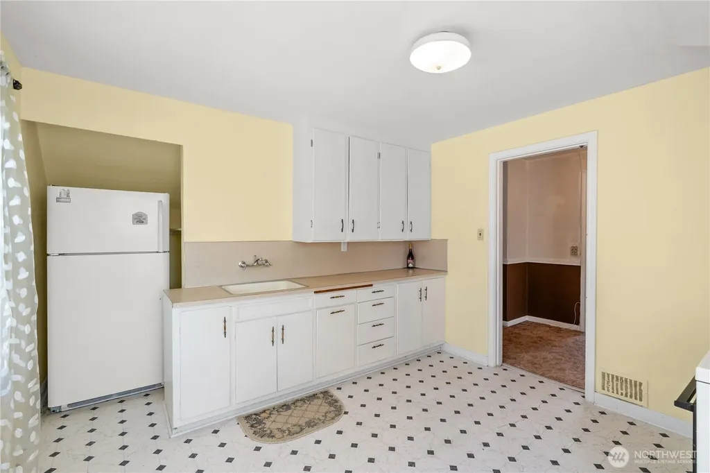 522 W 6th Street Aberdeen WA 98520