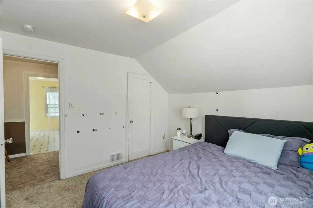 522 W 6th Street Aberdeen WA 98520