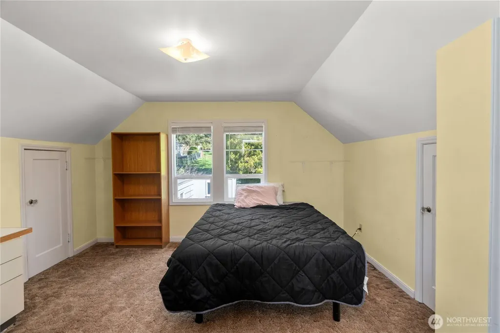 522 W 6th Street Aberdeen WA 98520