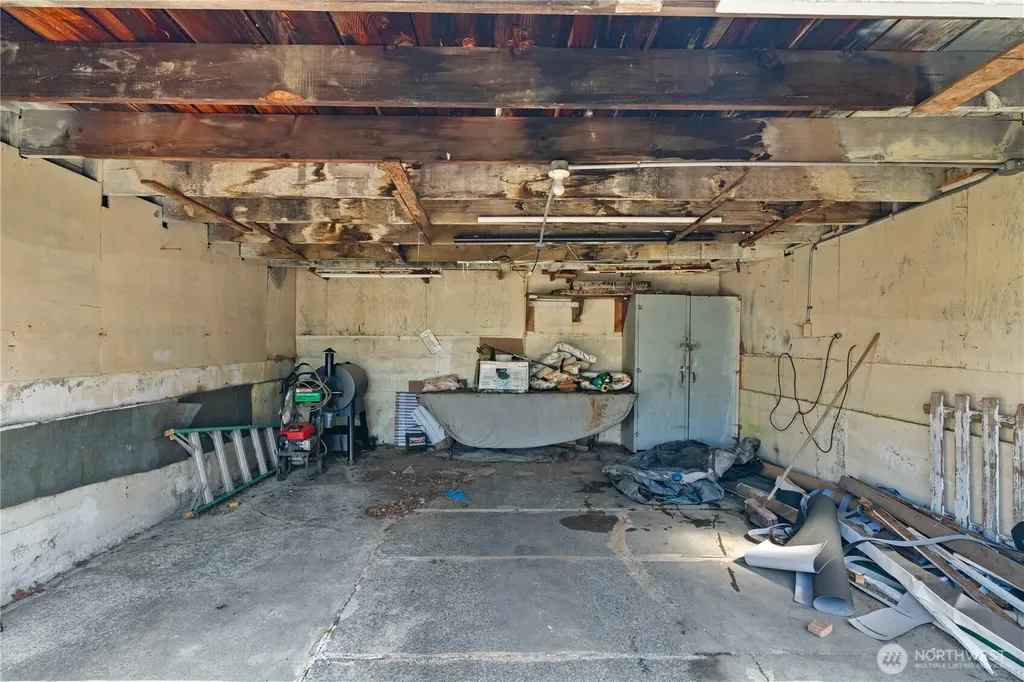 522 W 6th Street Aberdeen WA 98520