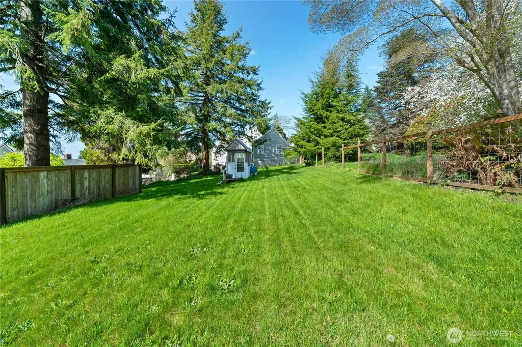 522 W 6th Street Aberdeen WA 98520