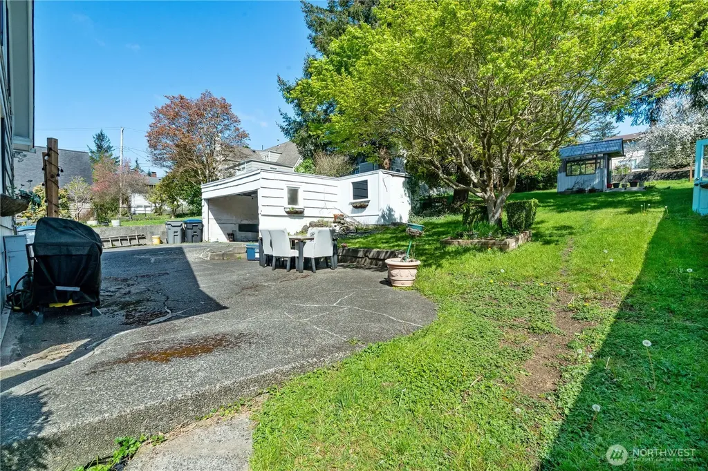 522 W 6th Street Aberdeen WA 98520
