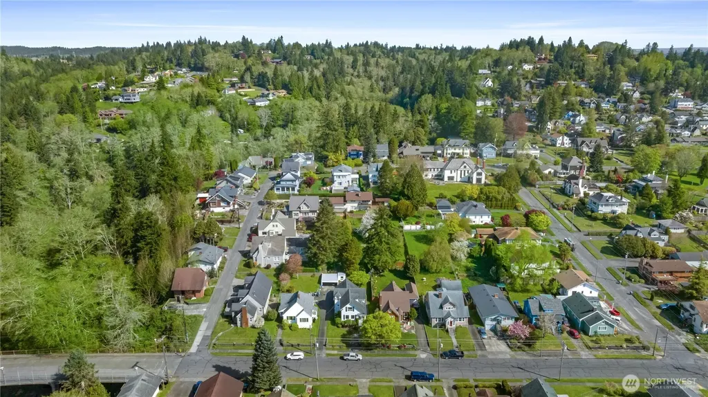 522 W 6th Street Aberdeen WA 98520