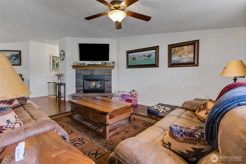 14323 Herbert Lane SE Yelm WA 98597