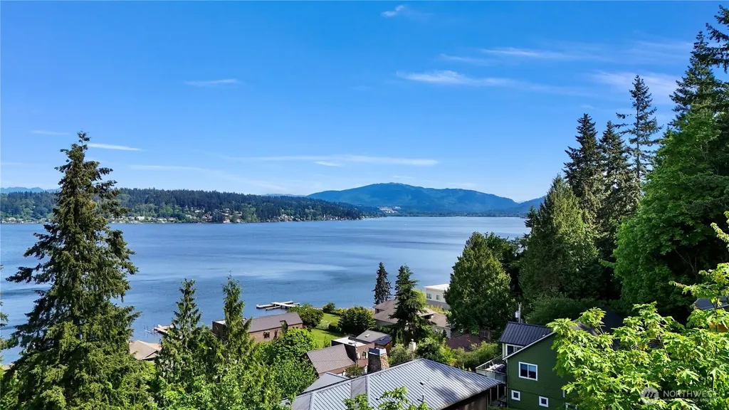 1120 W Lake Sammamish Parkway SE Bellevue WA 98008