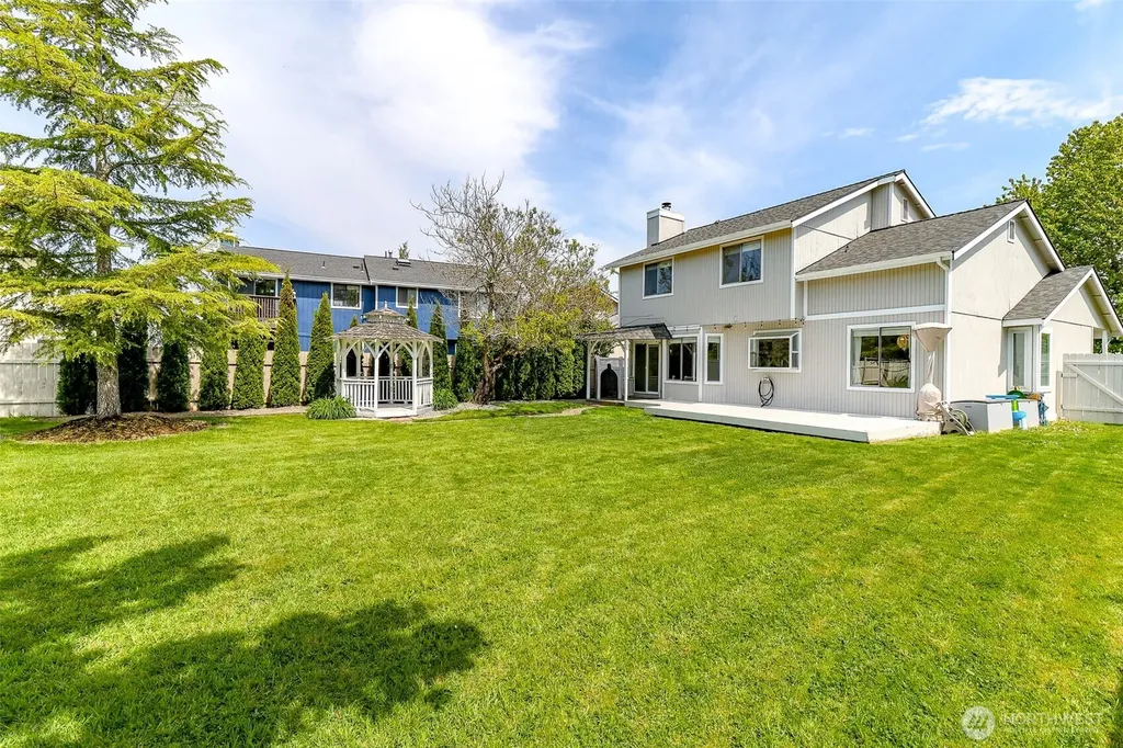 305 Jewell Enumclaw WA 98022