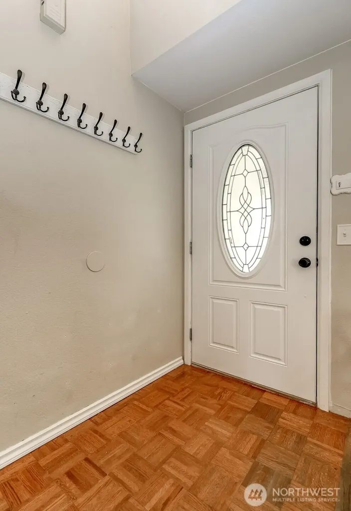 305 Jewell Enumclaw WA 98022