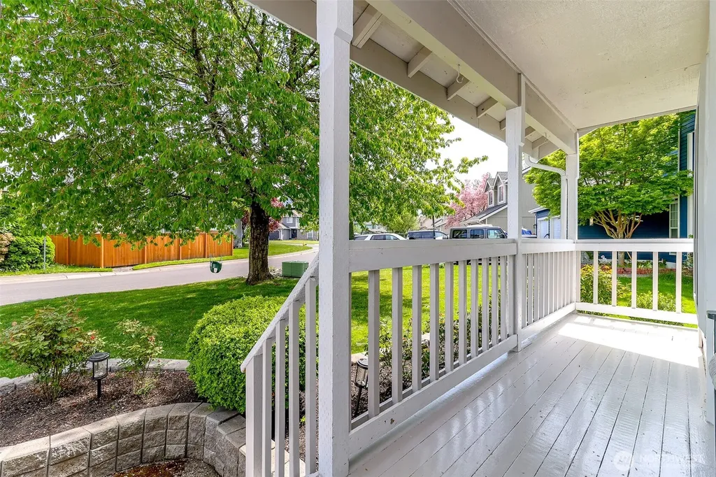 305 Jewell Enumclaw WA 98022