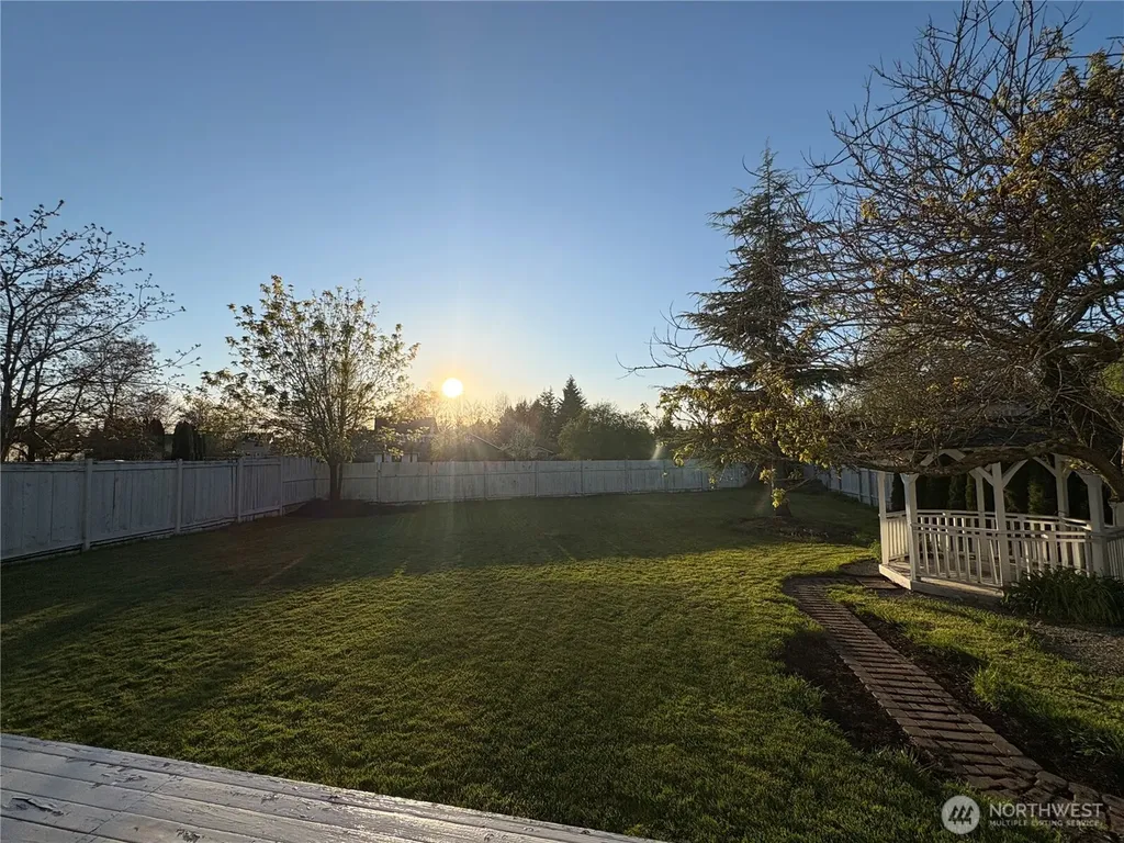 305 Jewell Enumclaw WA 98022