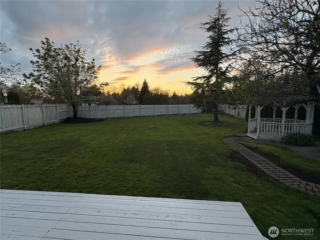 305 Jewell Enumclaw WA 98022