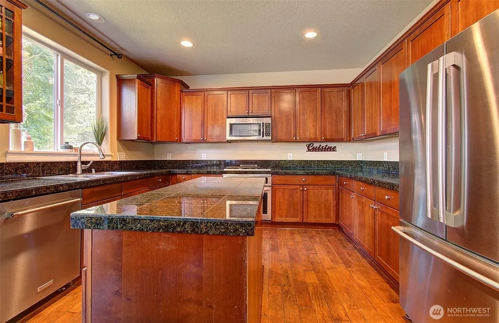 15202 NE 102nd Way Vancouver WA 98685