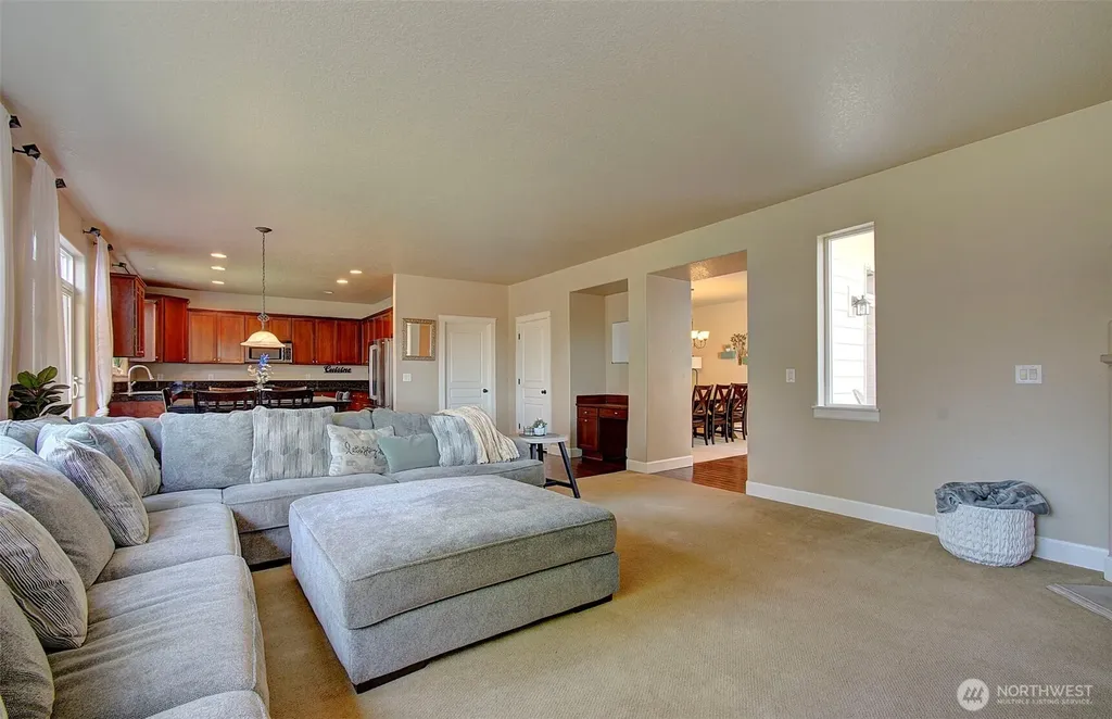 15202 NE 102nd Way Vancouver WA 98685