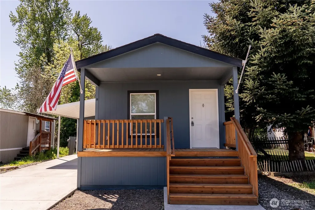 5600 Mt Solo Road Longview WA 98632