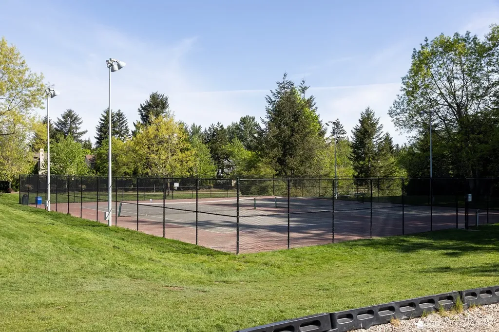 4491 248th Lane SE Sammamish WA 98029
