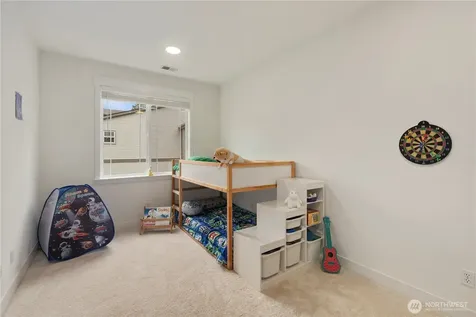 4491 248th Lane SE Sammamish WA 98029
