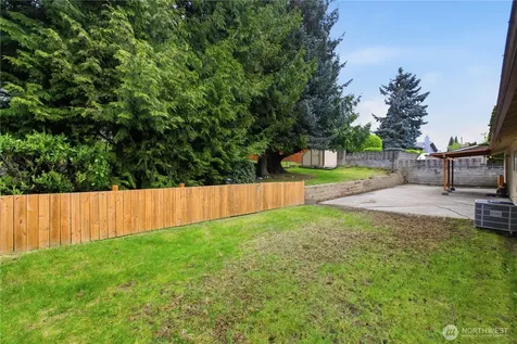 32544 24th Avenue SW Federal Way WA 98023