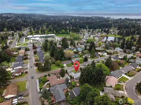 32544 24th Avenue SW Federal Way WA 98023