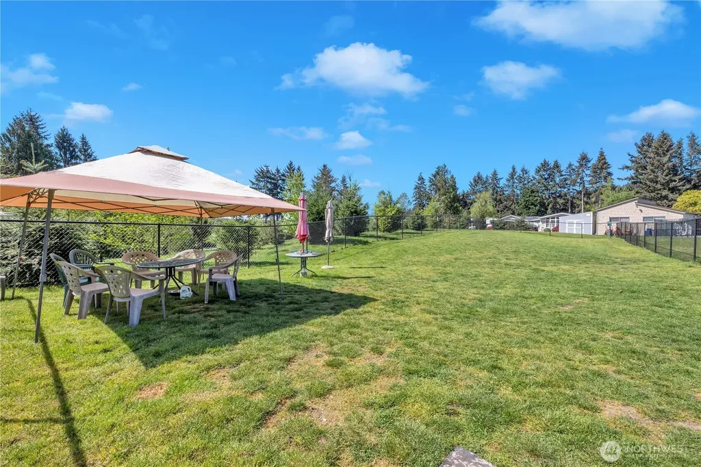 18425 NE 95th Street Redmond WA 98052
