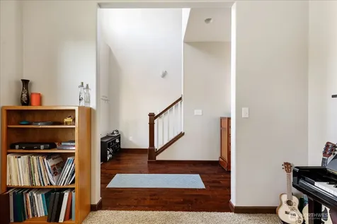 2837 SW Fairway Point Drive Oak Harbor WA 98277