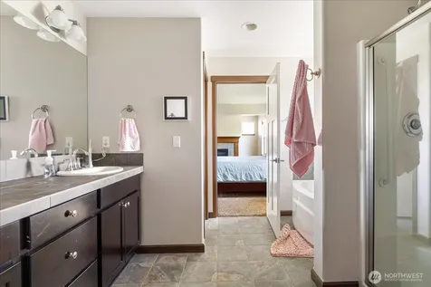 2837 SW Fairway Point Drive Oak Harbor WA 98277