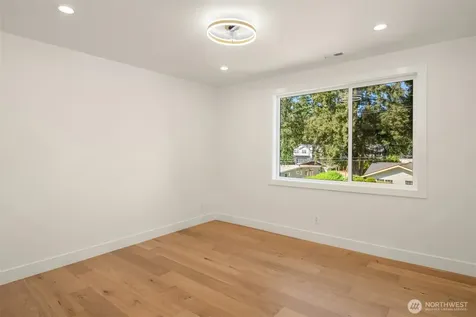 910 167th Avenue NE Bellevue WA 98008