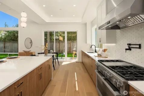 910 167th Avenue NE Bellevue WA 98008