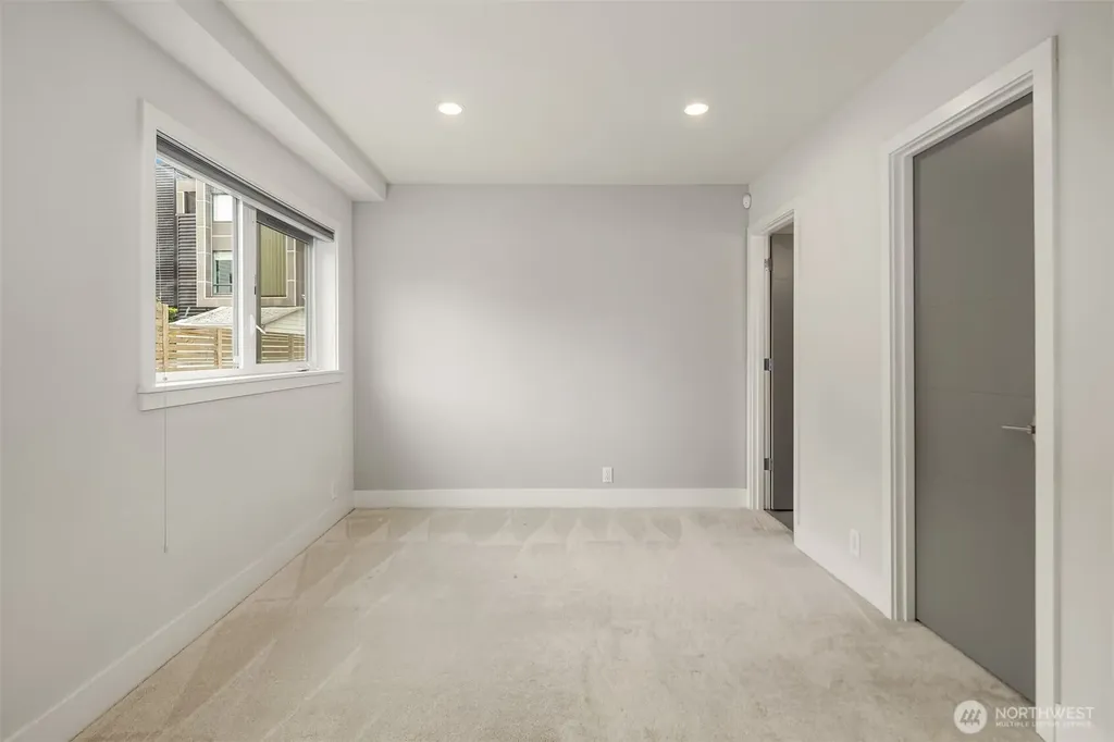 1761 20th Avenue S Seattle WA 98144