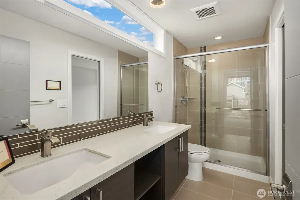 1761 20th Avenue S Seattle WA 98144