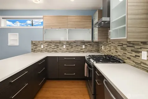 1761 20th Avenue S Seattle WA 98144