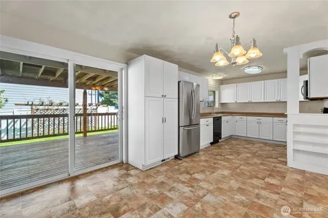 4051 S 38th Street Tacoma WA 98409