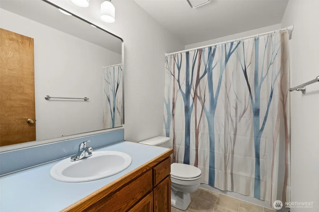 2896 Fortner Drive SW Tumwater WA 98512