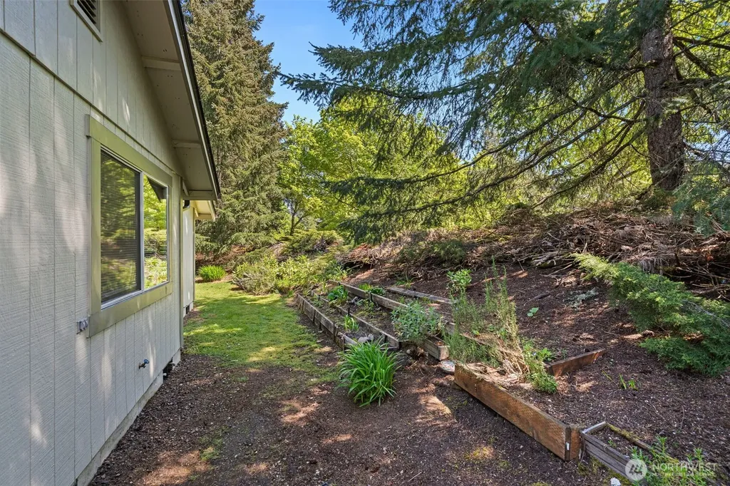 2896 Fortner Drive SW Tumwater WA 98512