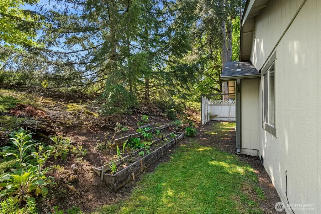 2896 Fortner Drive SW Tumwater WA 98512